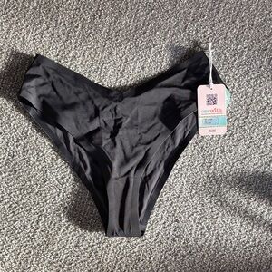 one•with Black High-Cut Bikini Bottom Sz S